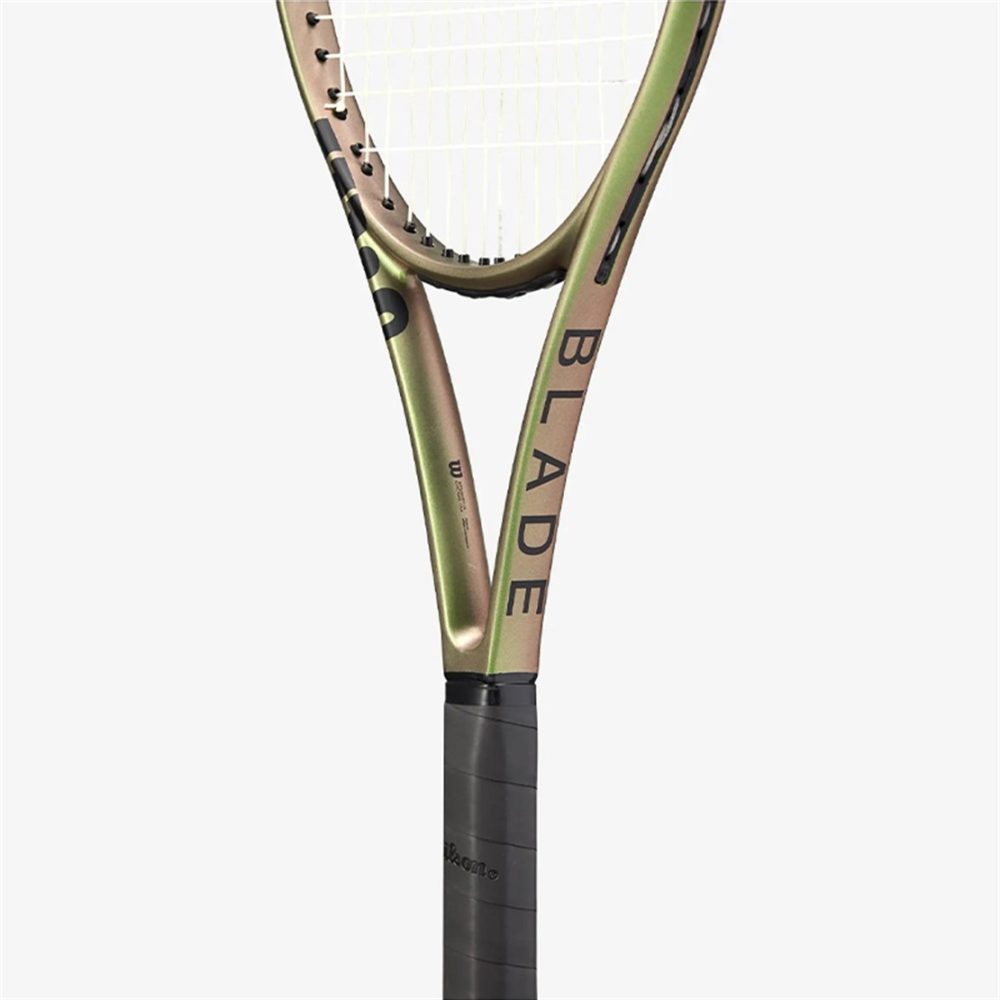 Wilson Blade 100UL V8 Tenis Raketi