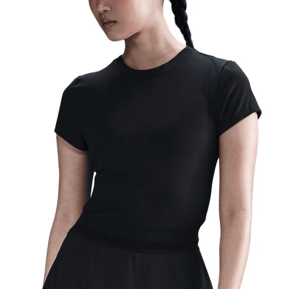 Nike Court Advantage Dri-FIT Kısa Kollu Kadın Tenis Tişörtü